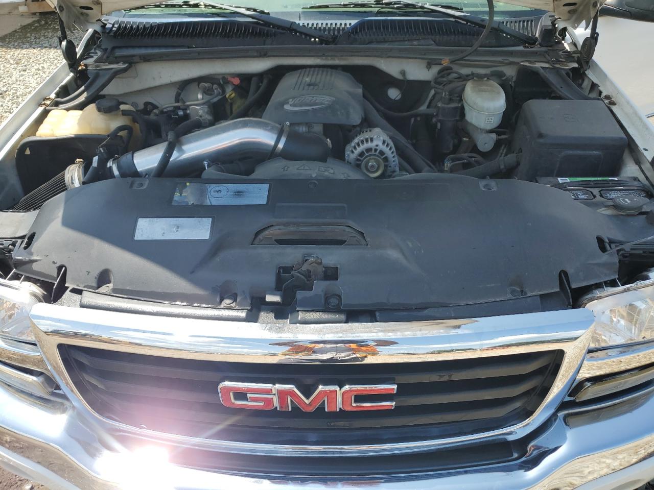 2004 GMC New Sierra C1500 VIN: 1GTEC14V14Z333219 Lot: 65702625