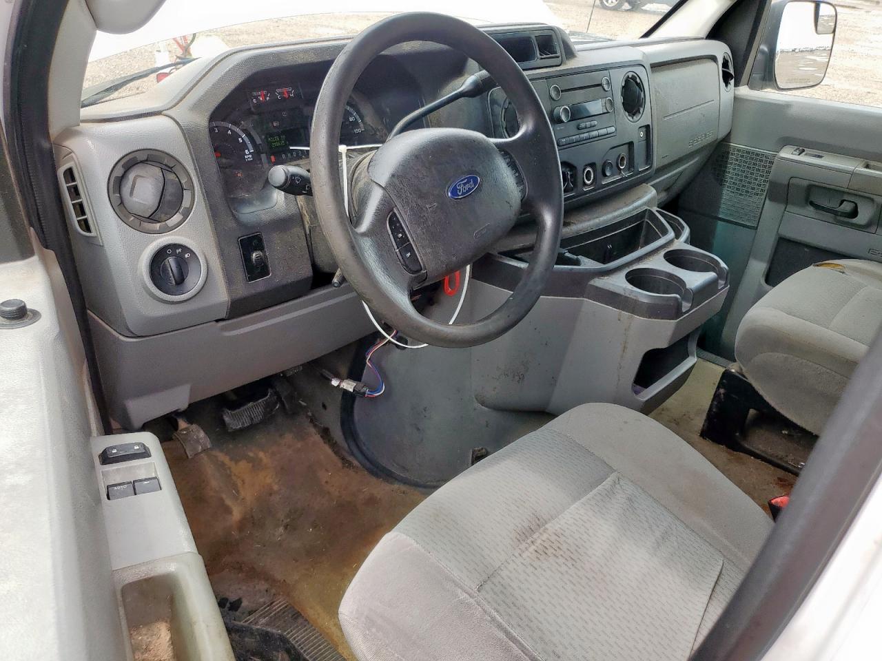 2011 Ford Econoline E350 Super Duty Wagon VIN: 1FBNE3BL8BDB03702 Lot: 64030445