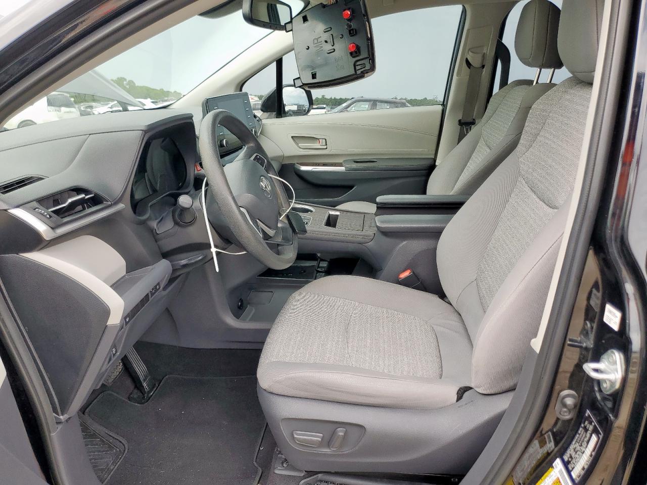 2021 Toyota Sienna Le VIN: 5TDBRKEC0MS036240 Lot: 63517615