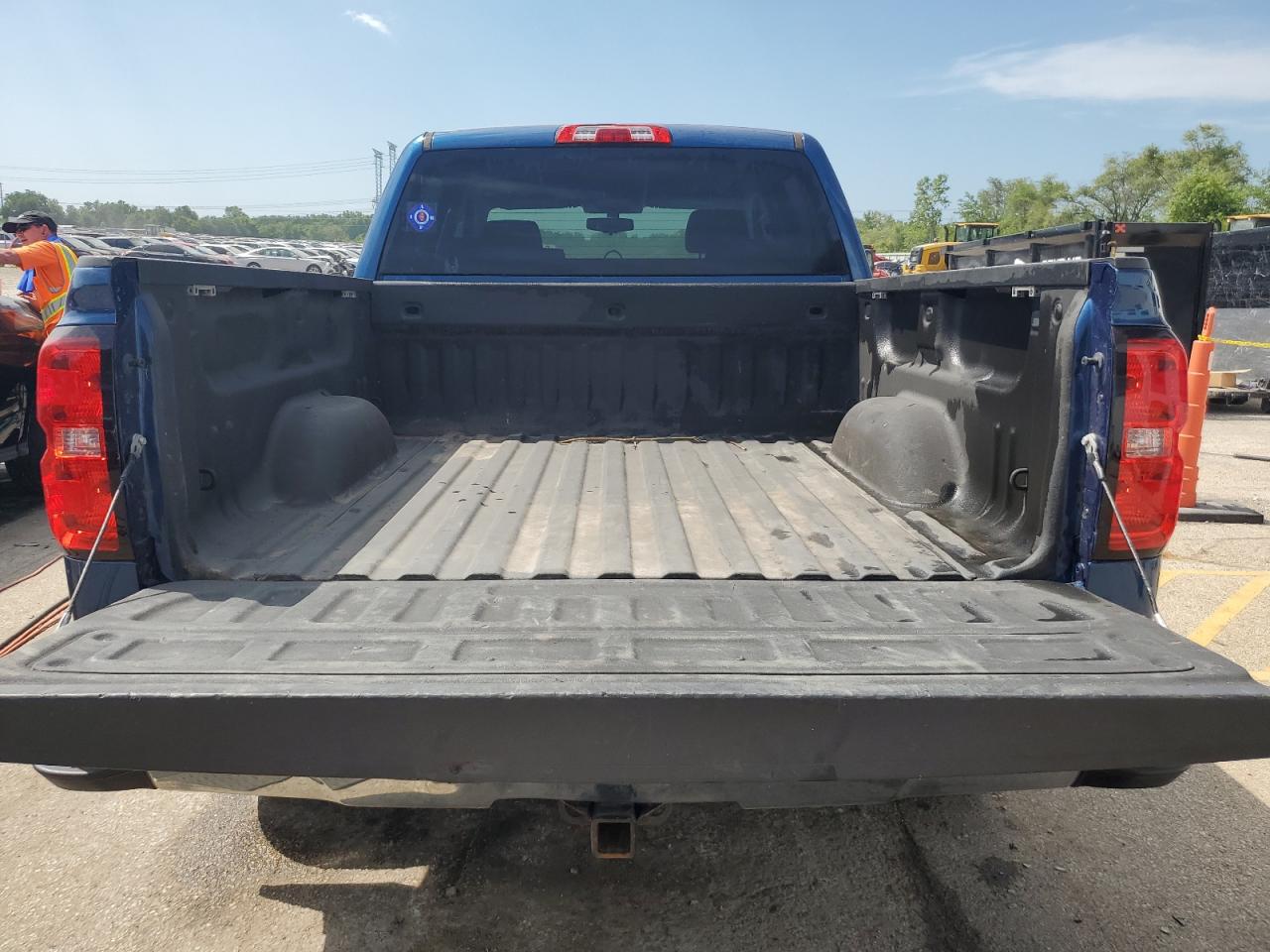 2016 Chevrolet Silverado K1500 Lt VIN: 3GCUKRECXGG121868 Lot: 64655255