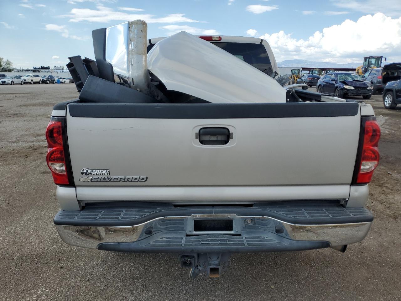 2007 Chevrolet Silverado C2500 Heavy Duty VIN: 1GCHC29D47E115211 Lot: 65456275