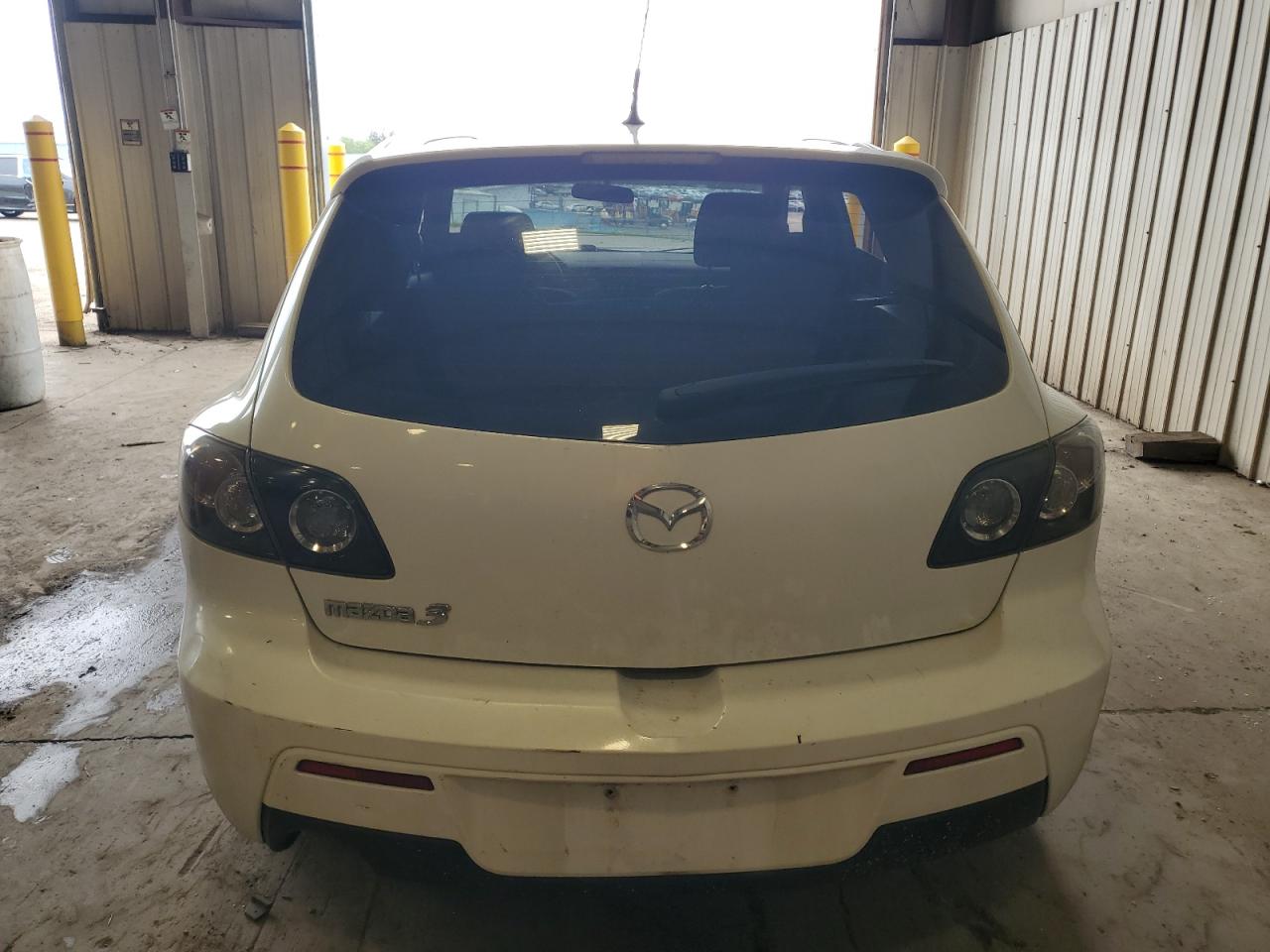 2007 Mazda 3 Hatchback VIN: JM1BK344371645571 Lot: 65622425