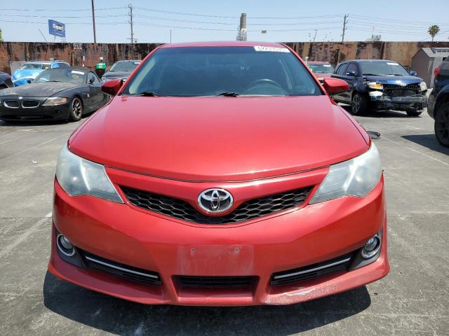  TOYOTA CAMRY 2014 Красный