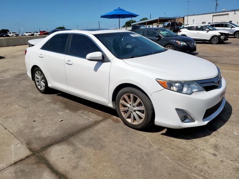  TOYOTA CAMRY 2014 White
