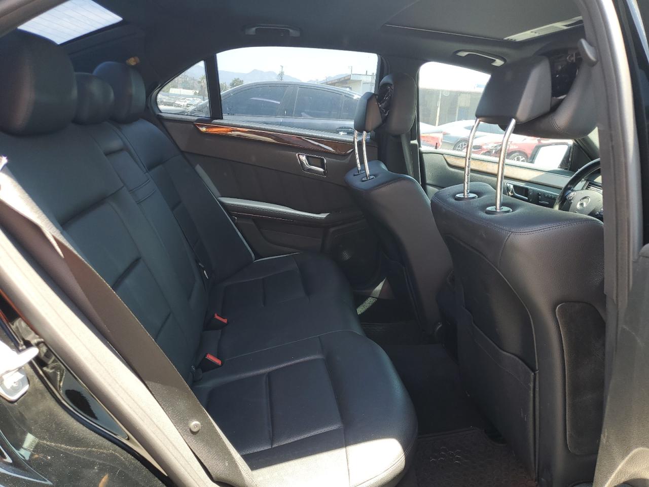 2011 Mercedes-Benz E 350 VIN: WDDHF5GB3BA438732 Lot: 65026235