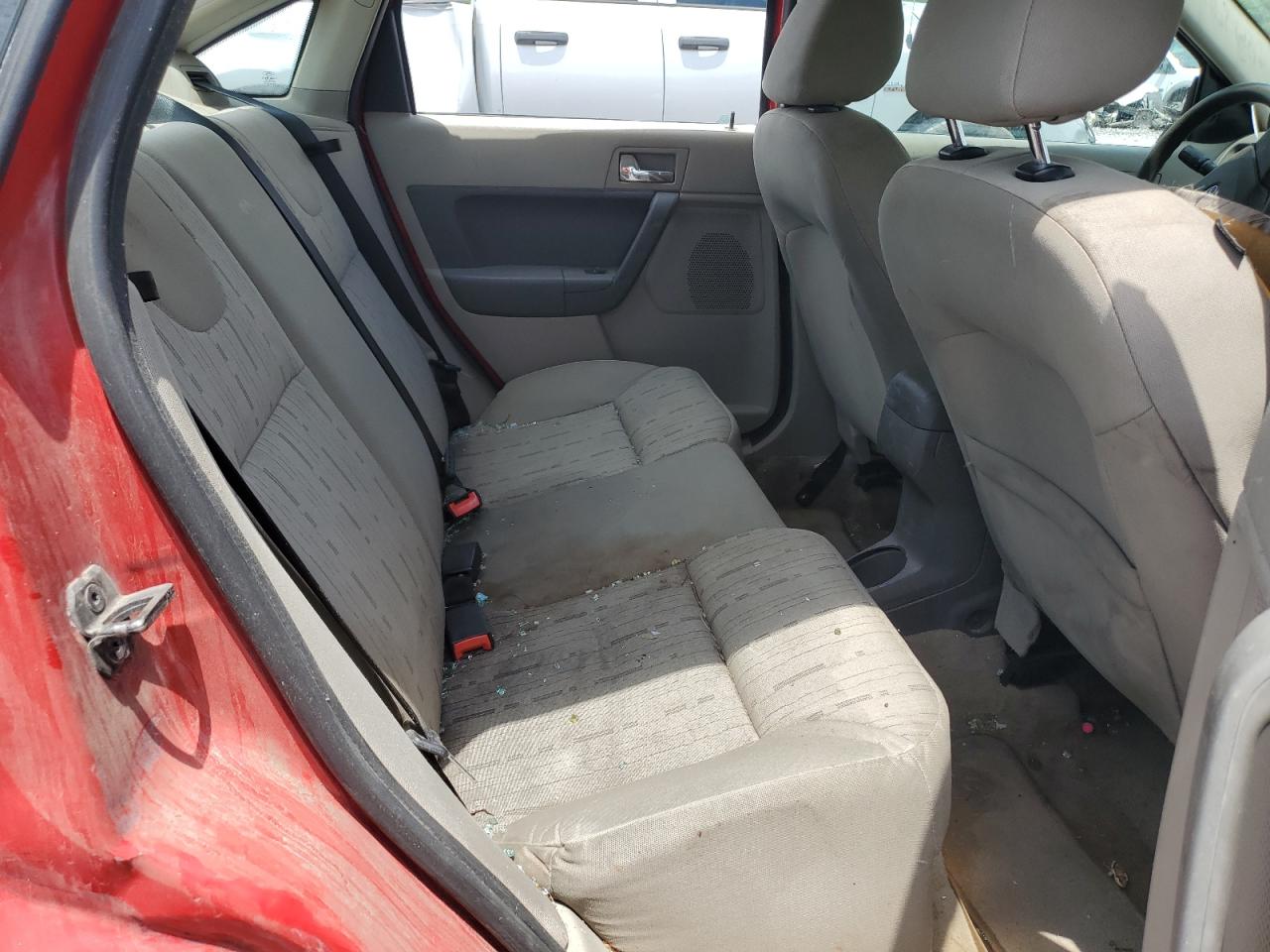 2008 Ford Focus Se VIN: 1FAHP35N78W149220 Lot: 63380695