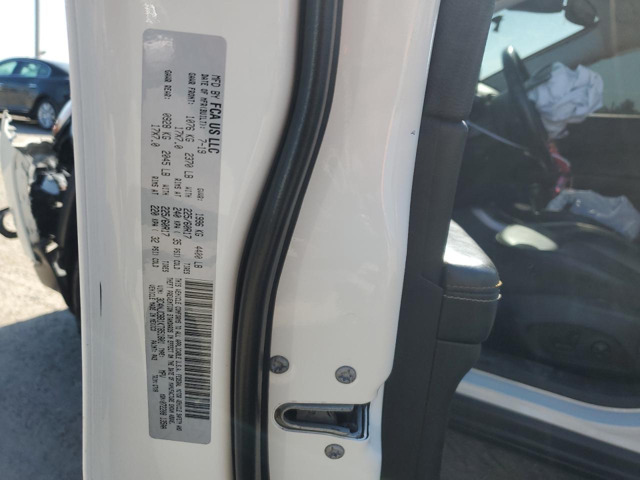 2019 Jeep Compass Latitude VIN: 3C4NJCBB1KT851801 Lot: 64383635