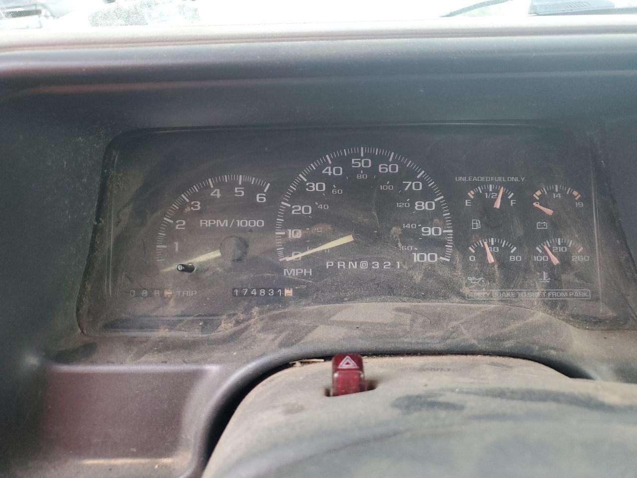 1998 GMC Sierra K2500 VIN: 1GTGK29J1WE544499 Lot: 63201395