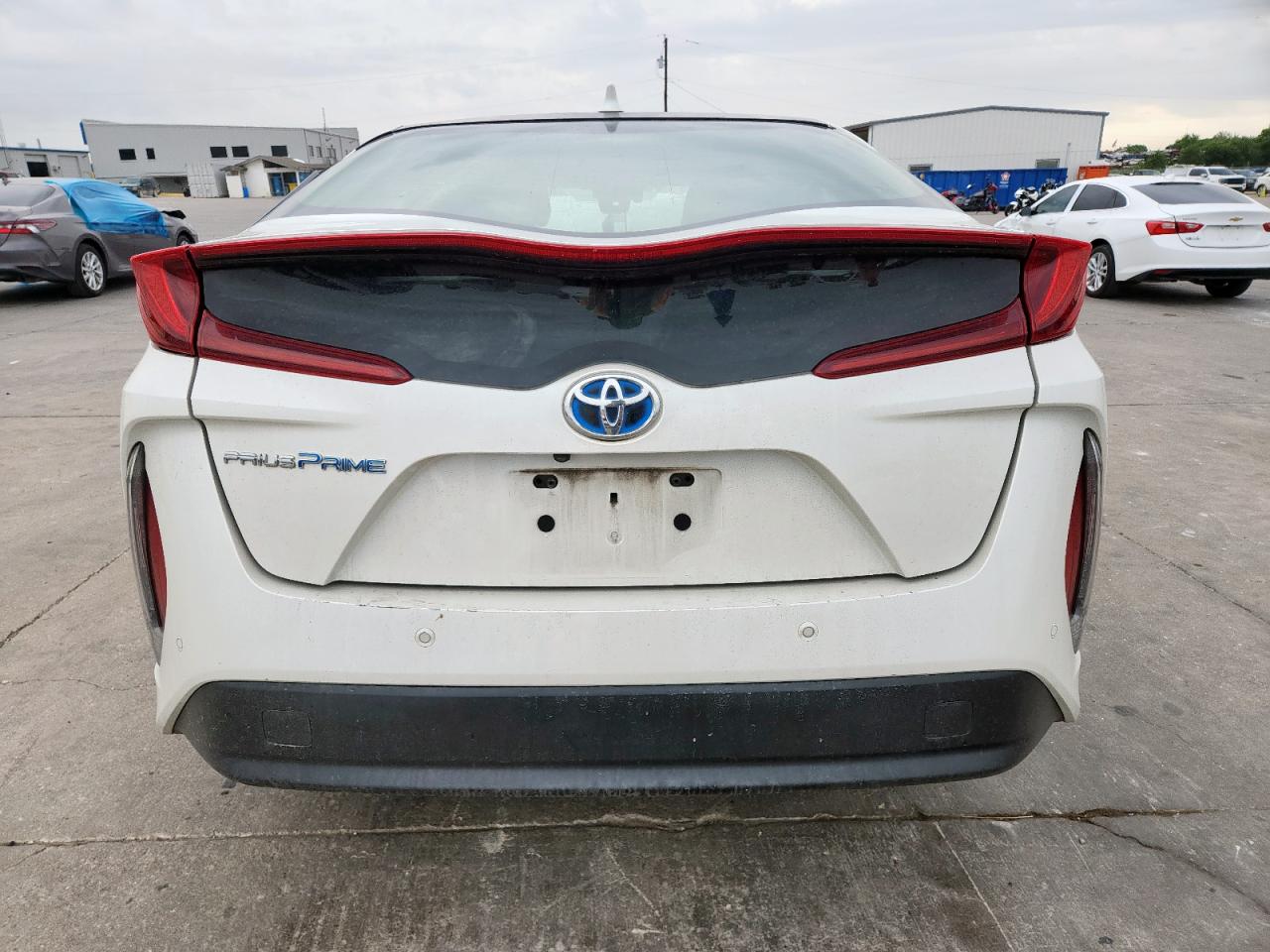 2018 Toyota Prius Prime VIN: JTDKARFP8J3100359 Lot: 63397625