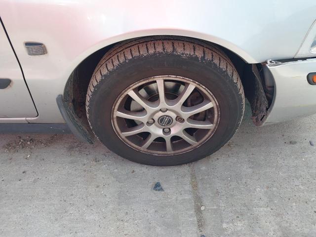 2003 VOLVO V40 S