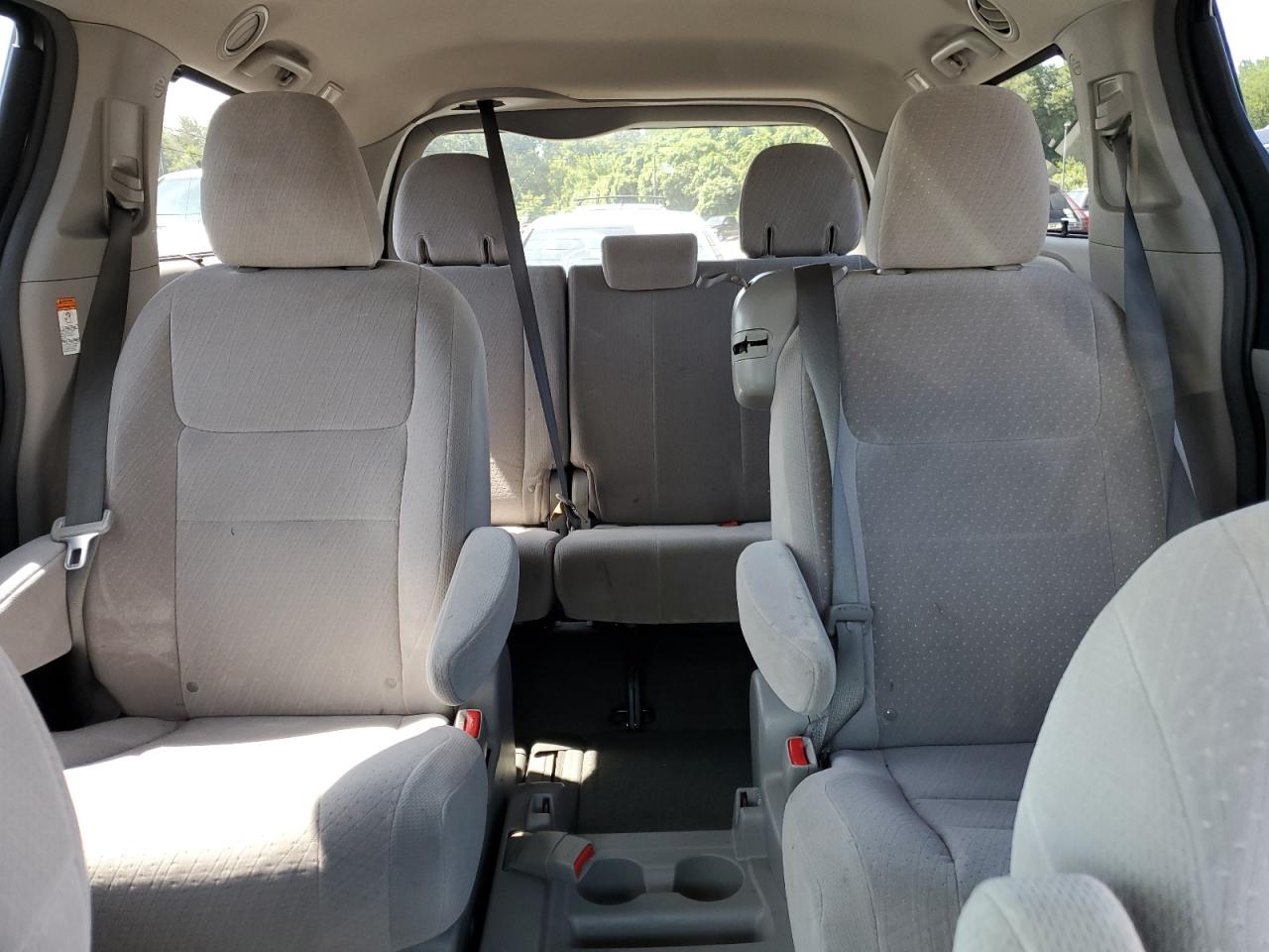 5tdkk3dc6fs592177 5TDKK3DC6FS592177 2015 Toyota Sienna Le