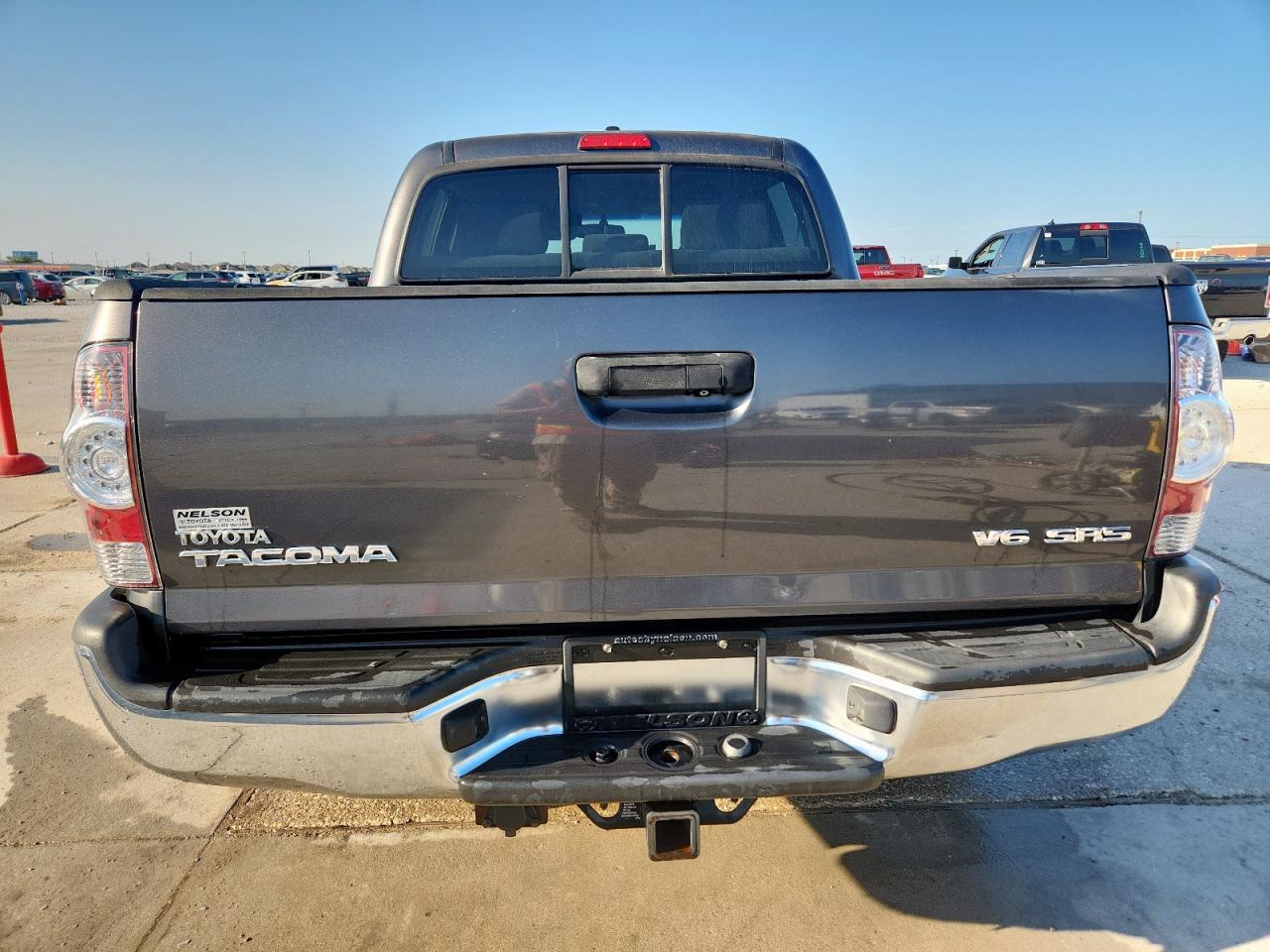 2011 Toyota Tacoma Double Cab VIN: 3TMLU4ENXBM056363 Lot: 64108735