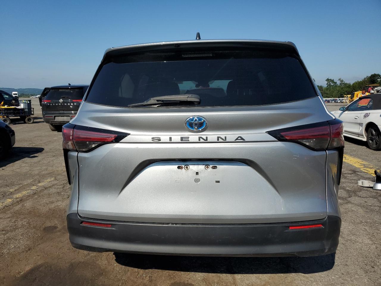 2021 Toyota Sienna Le VIN: 5TDKSKFC9MS035638 Lot: 66510555