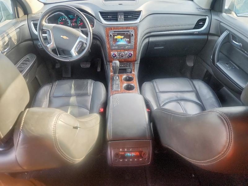  CHEVROLET TRAVERSE 2014 Srebrny