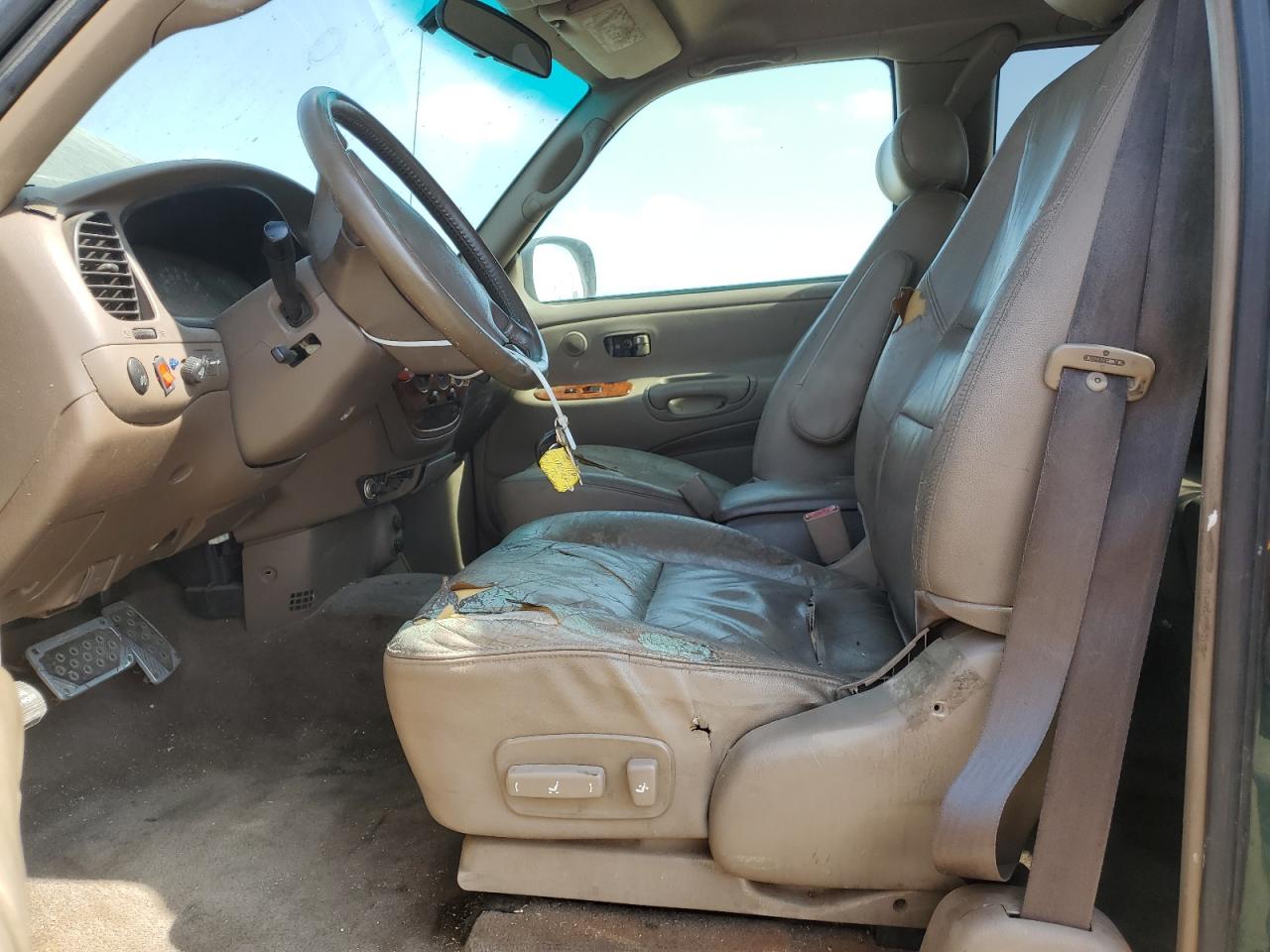 2000 Toyota Tundra Access Cab Limited VIN: 5TBRT3817YS014721 Lot: 64444435