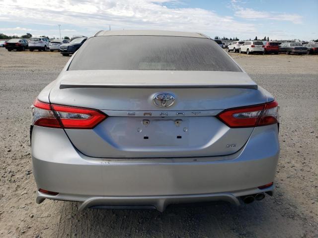  TOYOTA CAMRY 2018 Silver