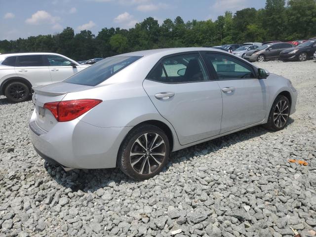  TOYOTA COROLLA 2018 Srebrny