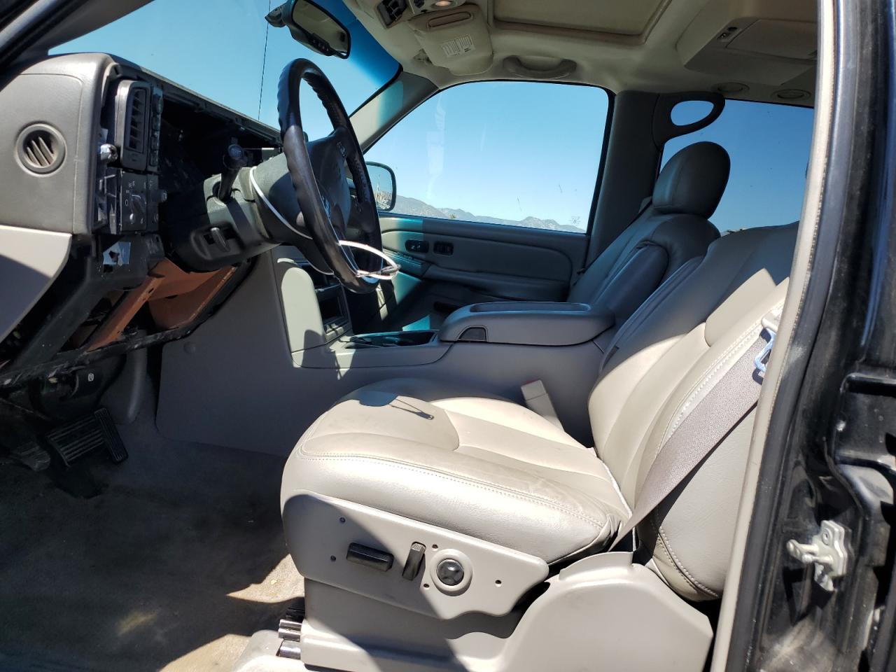 2005 Chevrolet Tahoe K1500 VIN: 1GNEK13T85R251659 Lot: 66389005