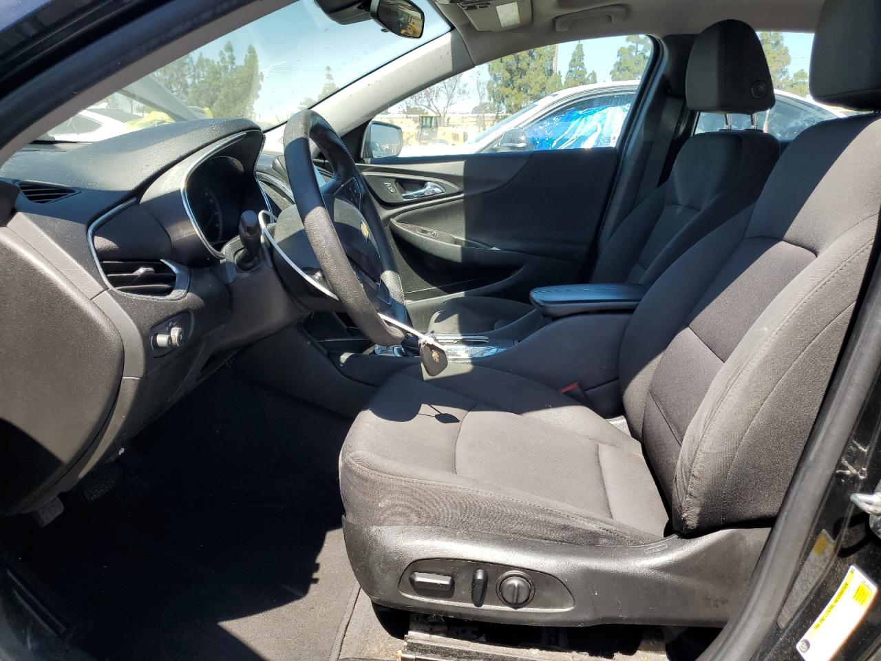 2019 Chevrolet Malibu Lt VIN: 1G1ZD5ST8KF228014 Lot: 62036035