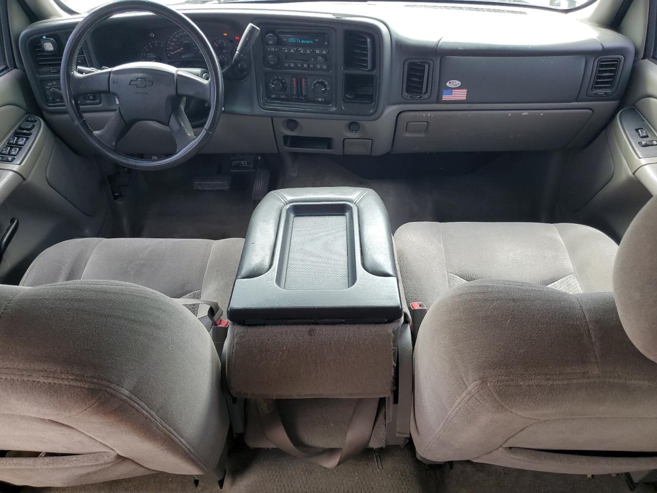 2004 Chevrolet Tahoe K1500 VIN: 1GNEK13V84J287687 Lot: 67053015