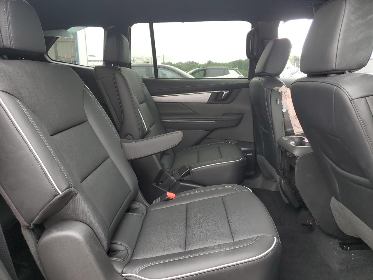 2025 Buick Enclave Preferred VIN: 5GAEVARS3SJ282361 Lot: 63680535