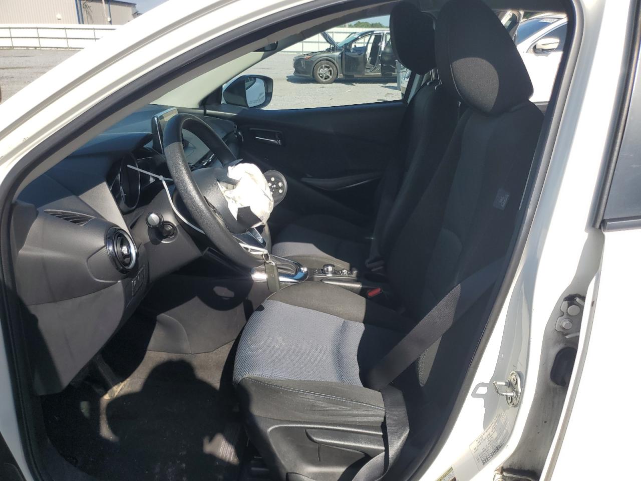 2018 Toyota Yaris Ia VIN: 3MYDLBYV3JY321110 Lot: 65211775