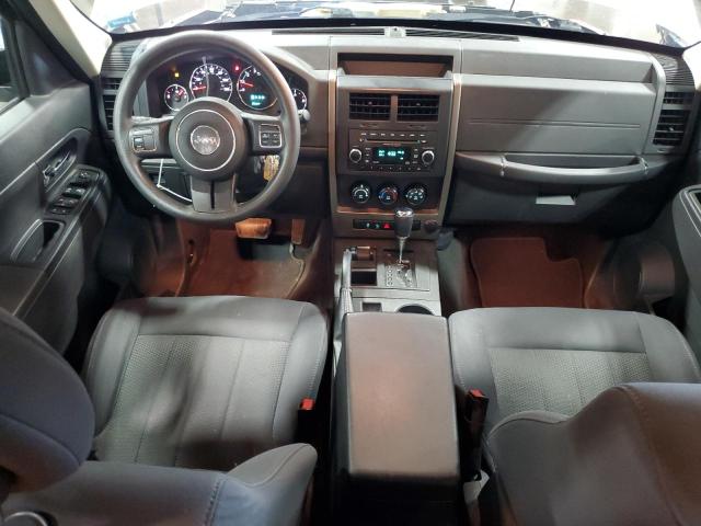  JEEP LIBERTY 2012 Srebrny
