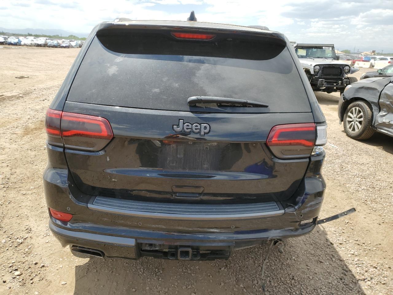 2018 Jeep Grand Cherokee Overland VIN: 1C4RJECG8JC275559 Lot: 64977675