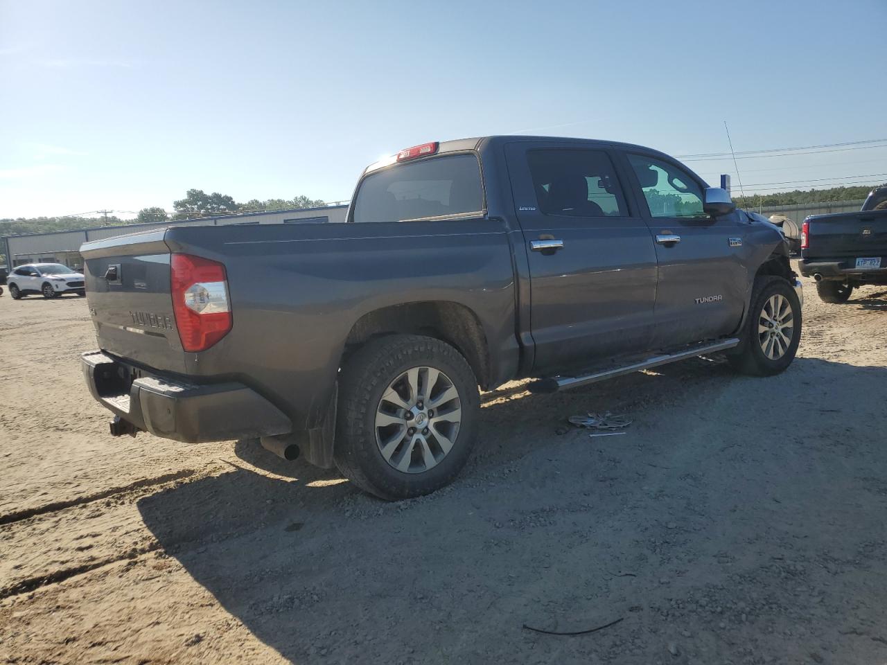 2015 Toyota Tundra Crewmax Limited VIN: 5TFHW5F19FX451037 Lot: 64466105