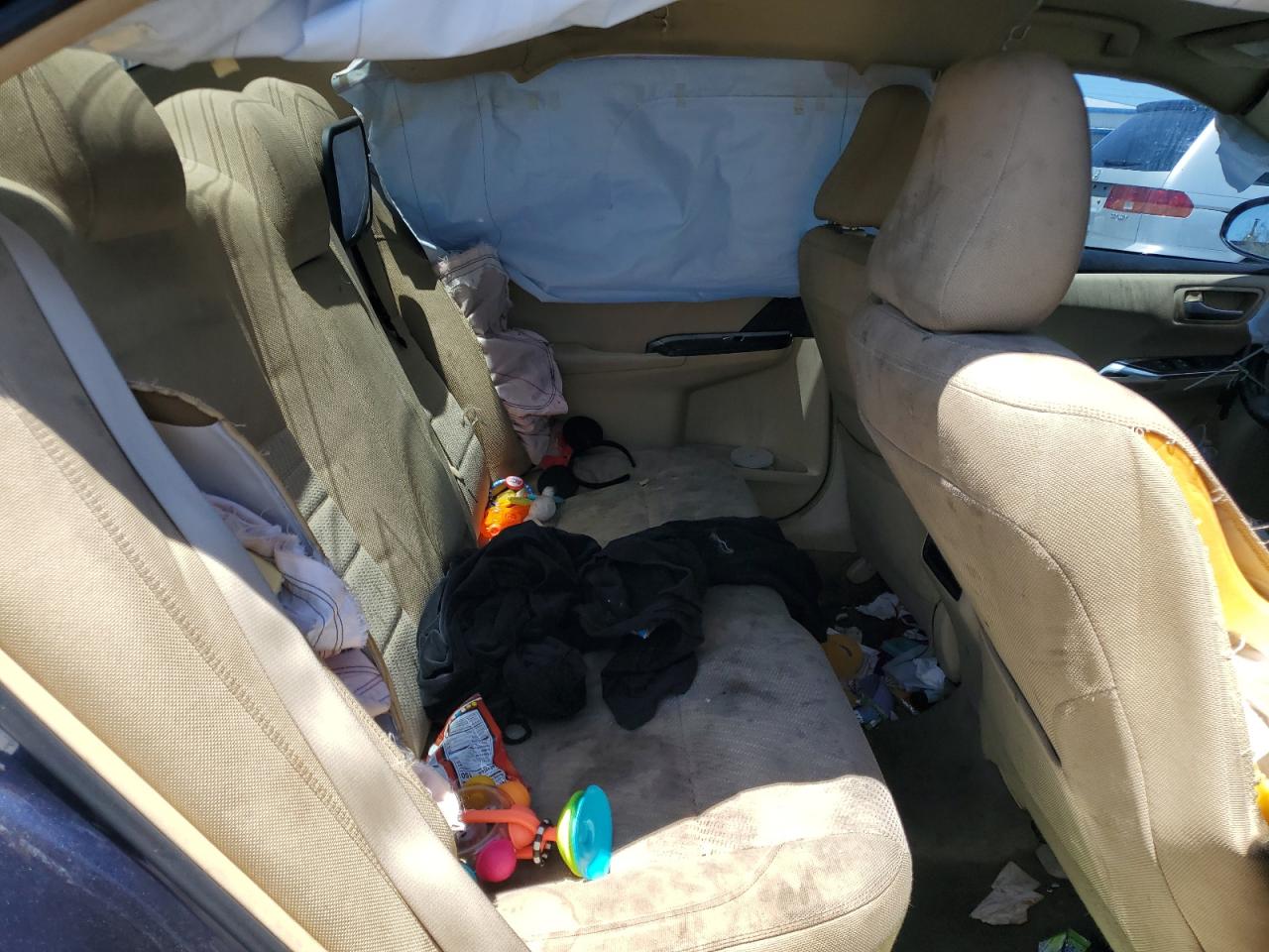 2015 Toyota Camry Le VIN: 4T4BF1FKXFR476538 Lot: 66218625