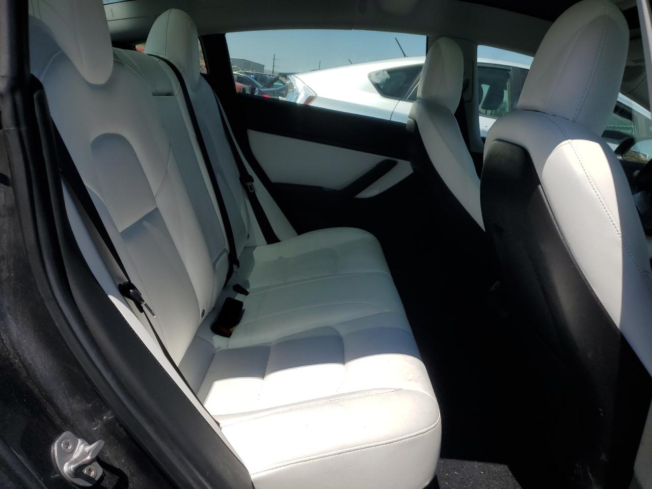 2019 Tesla Model 3 VIN: 5YJ3E1EB7KF421488 Lot: 63808855