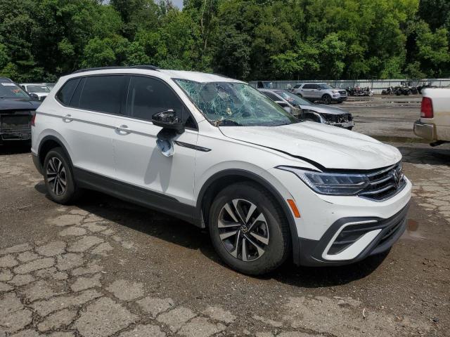  VOLKSWAGEN TIGUAN 2022 Белы