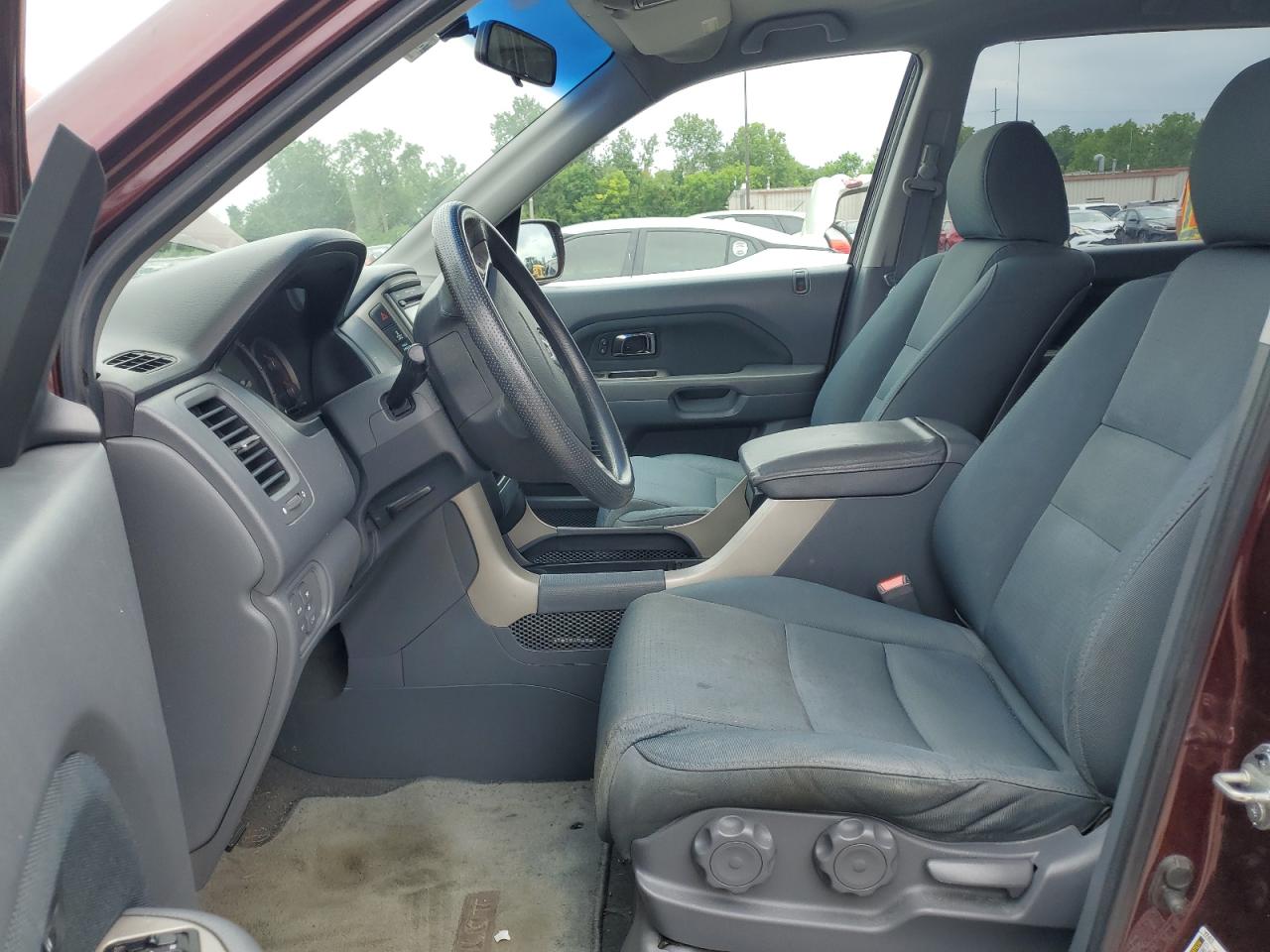 2008 Honda Pilot Vp VIN: 5FNYF18228B049601 Lot: 65325895