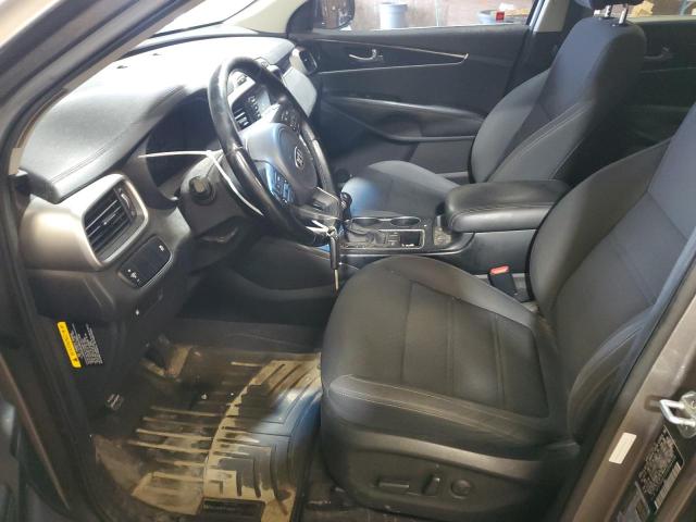  KIA SORENTO 2016 Серый