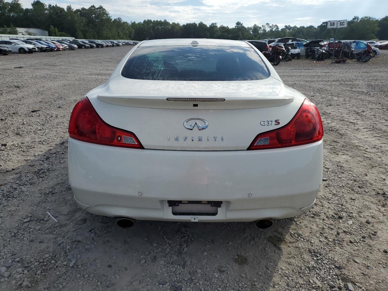 2011 Infiniti G37 Base VIN: JN1CV6EK3BM211168 Lot: 62590845