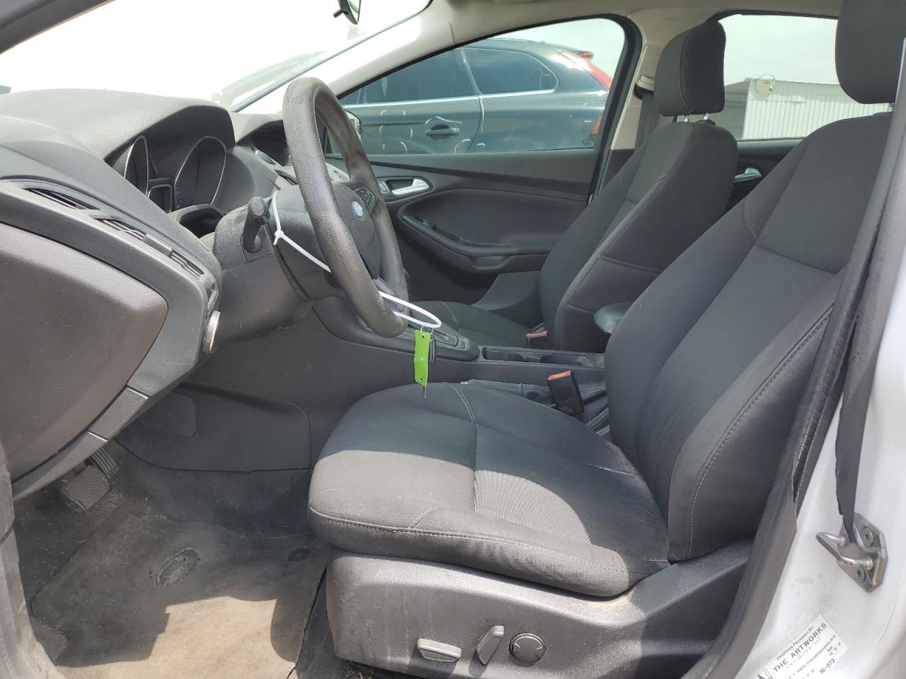 2016 Ford Focus Se VIN: 1FADP3K23GL285062 Lot: 65441515
