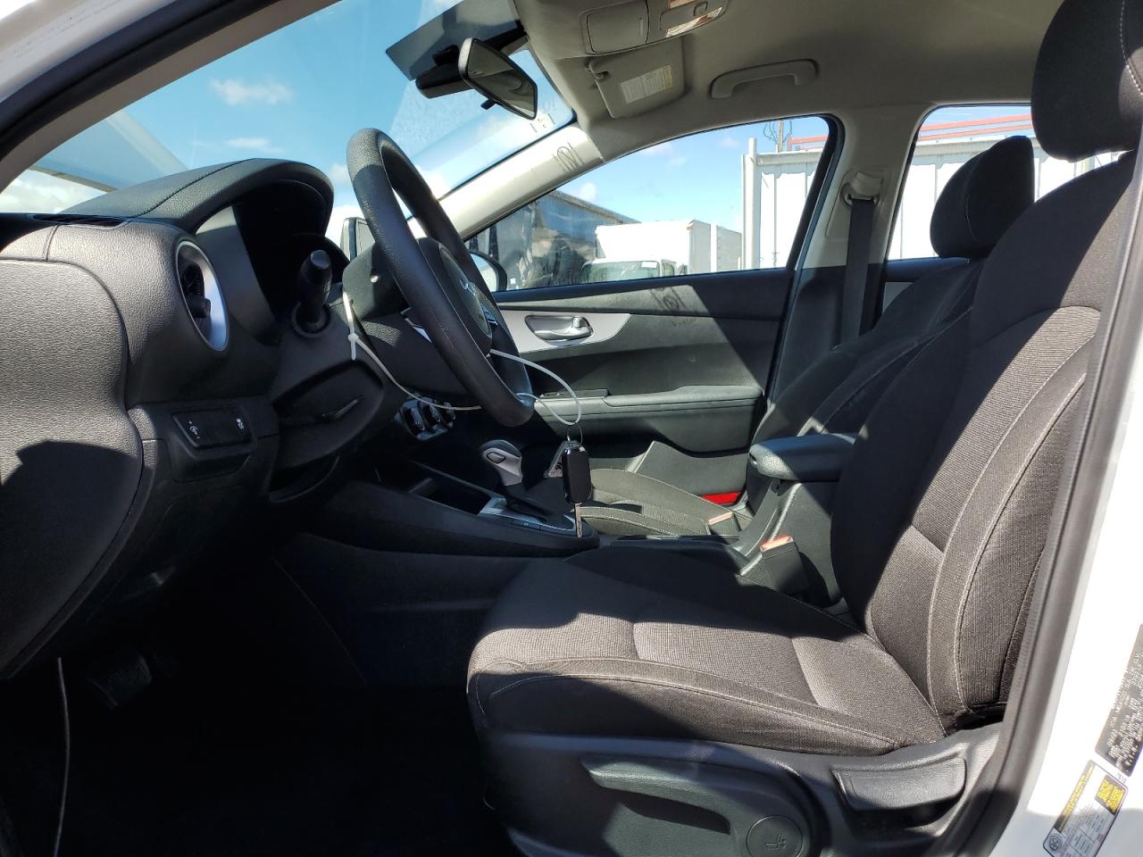 2024 Kia Forte Lx VIN: 3KPF24AD9RE698030 Lot: 64850175