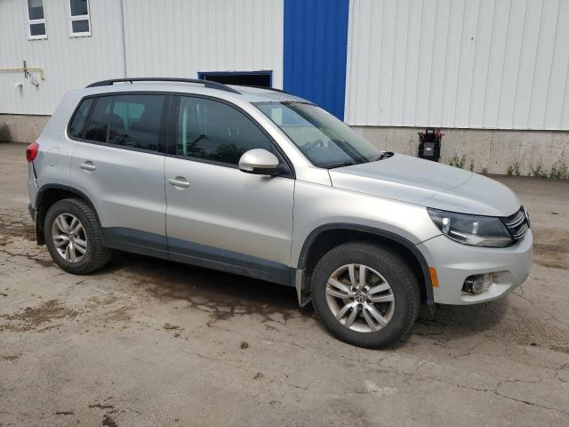 2014 VOLKSWAGEN TIGUAN S  
