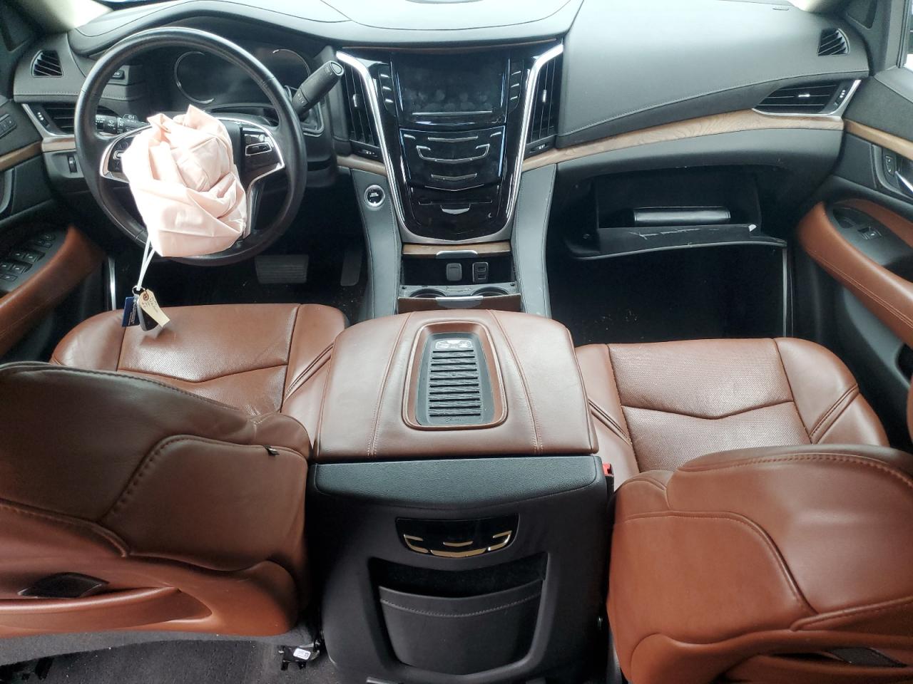2020 Cadillac Escalade Luxury VIN: 1GYS4BKJ9LR258686 Lot: 64827985