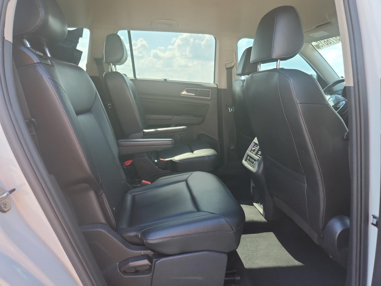 1v2wr2ca4kc548681 1V2WR2CA4KC548681 2019 Volkswagen Atlas Se