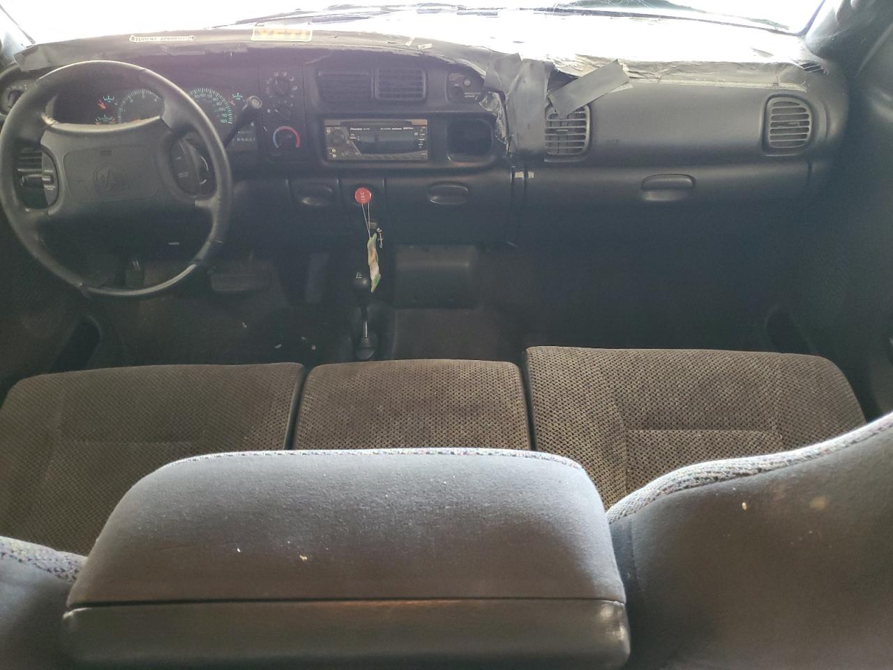 2000 Dodge Ram 2500 VIN: 3B7KF23Z2YG101657 Lot: 65680035