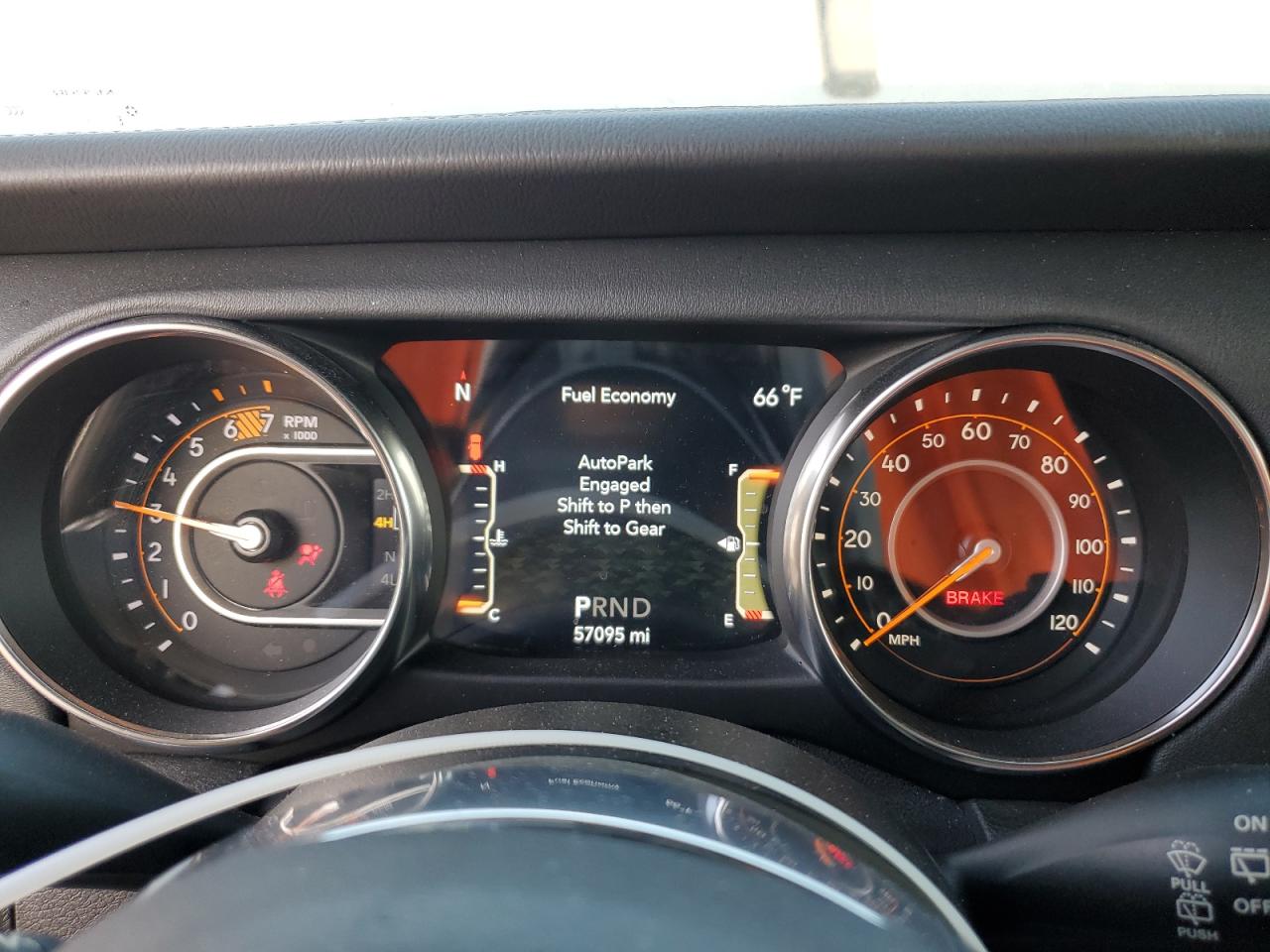 2019 Jeep Wrangler Unlimited Sahara VIN: 1C4HJXEN0KW616942 Lot: 63501755