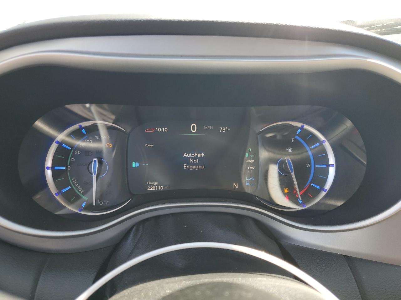2019 Chrysler Pacifica Hybrid Touring Plus VIN: 2C4RC1H7XKR738676 Lot: 65040045