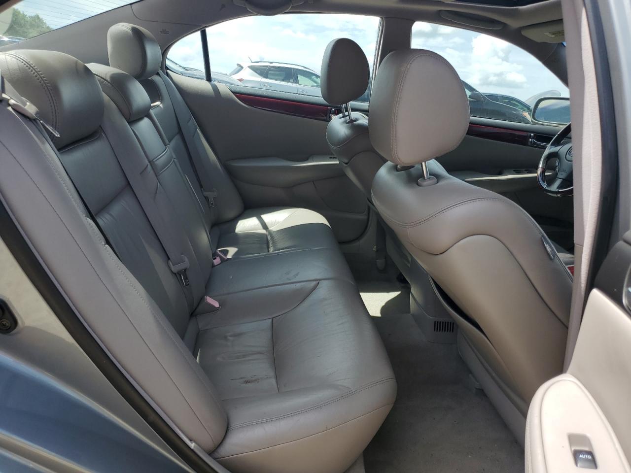2004 Lexus Es 330 VIN: JTHBA30G445047821 Lot: 62117175