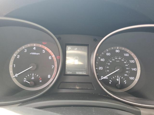 2017 HYUNDAI SANTA FE SE  