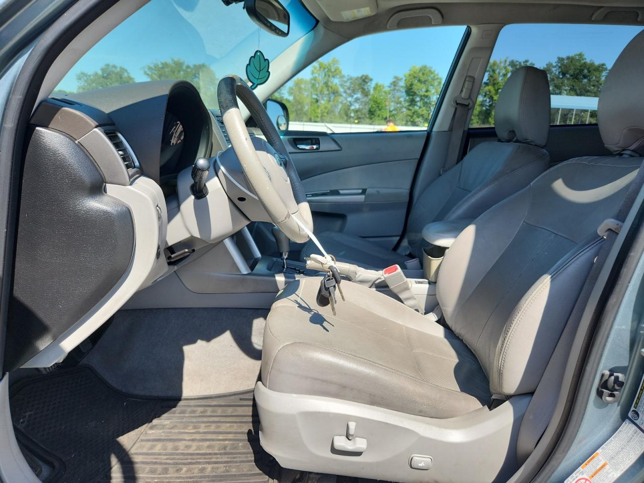 2010 Subaru Forester 2.5X Limited VIN: JF2SH6DCXAH757937 Lot: 67010395