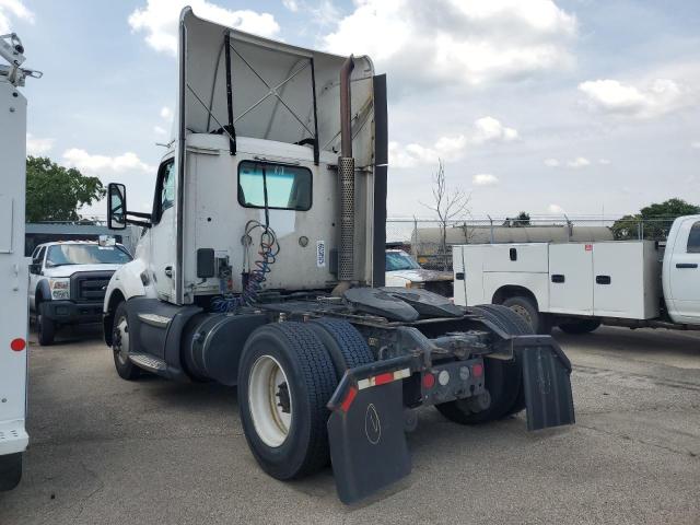 2016 KENWORTH T680 SEMI TRUCK