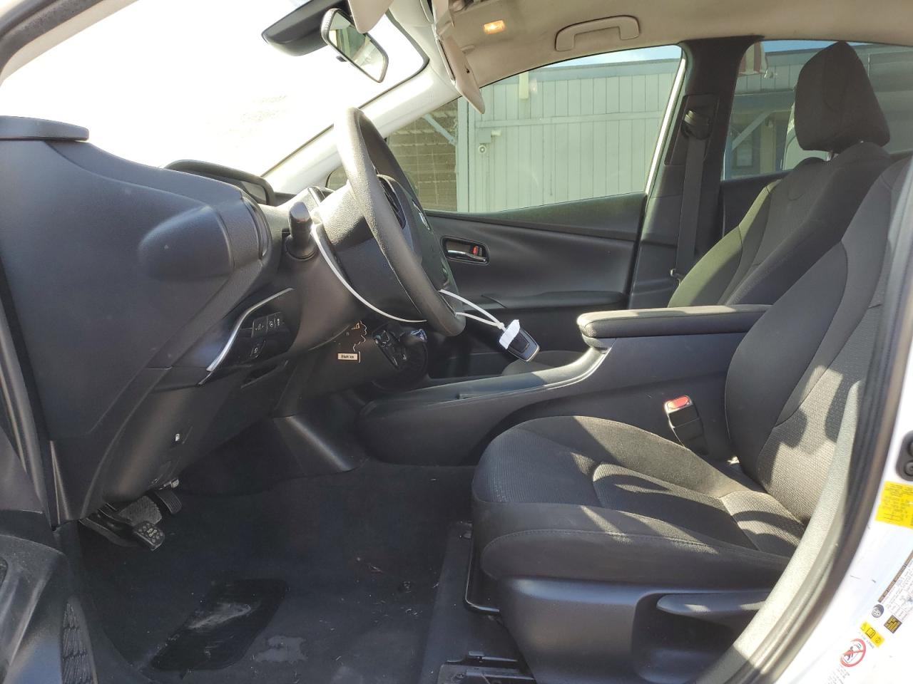 2020 Toyota Prius L VIN: JTDKARFU1L3111406 Lot: 63872985