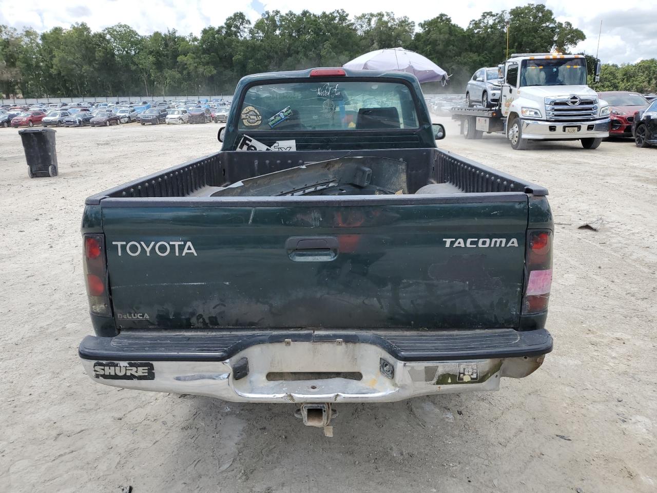 2000 Toyota Tacoma VIN: 5TENL42N7YZ705872 Lot: 65548145