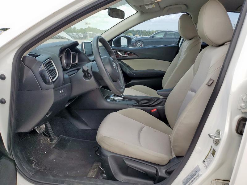  MAZDA 3 2016 Белый